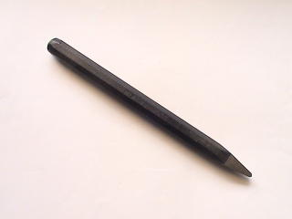 Sekáč ruční špice 250 mm